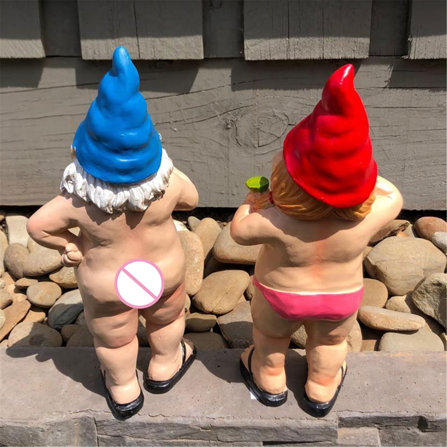 Naked Gnomes